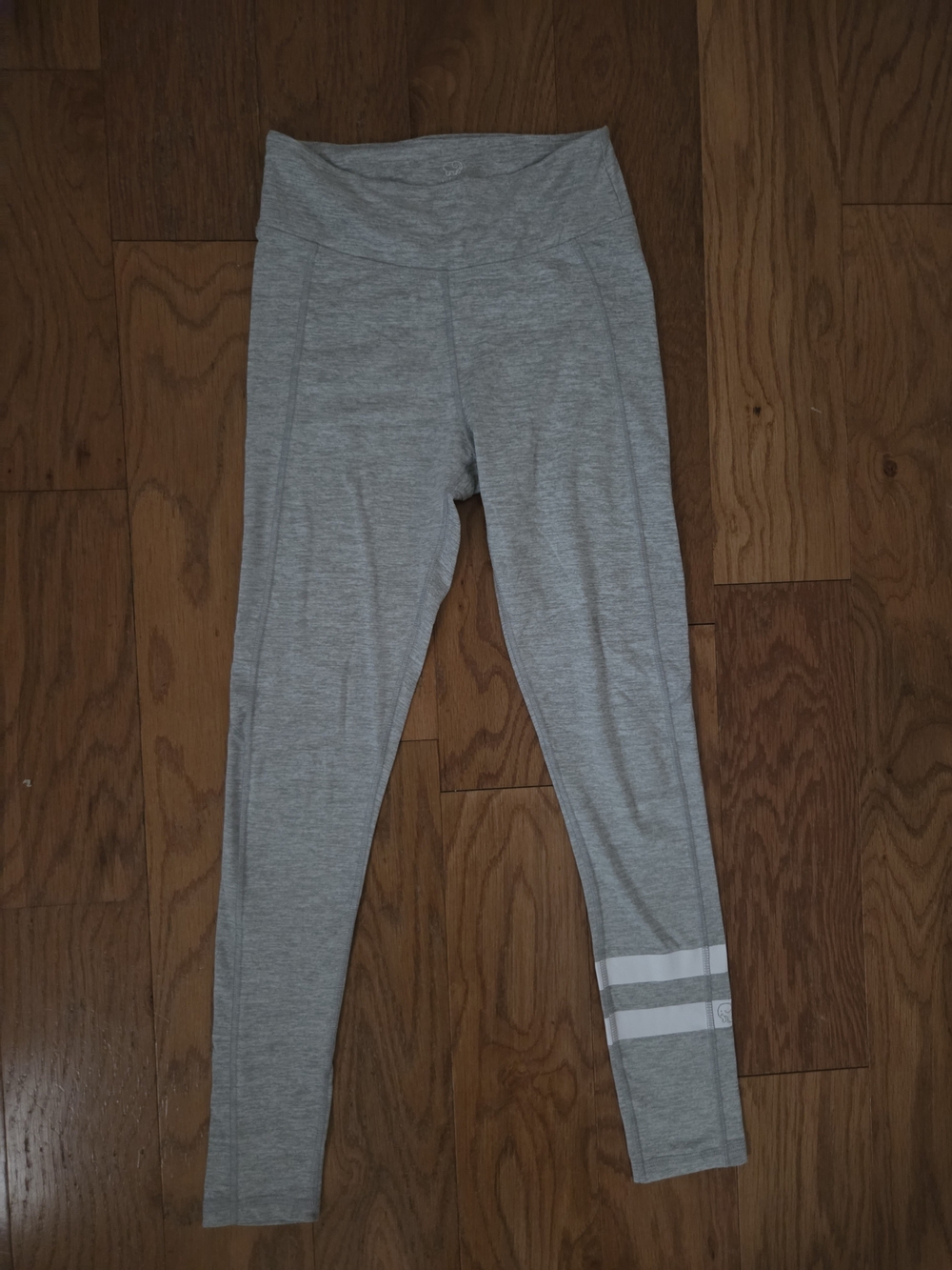 ivory ella Gray Active Leggings with Reflective Stripes